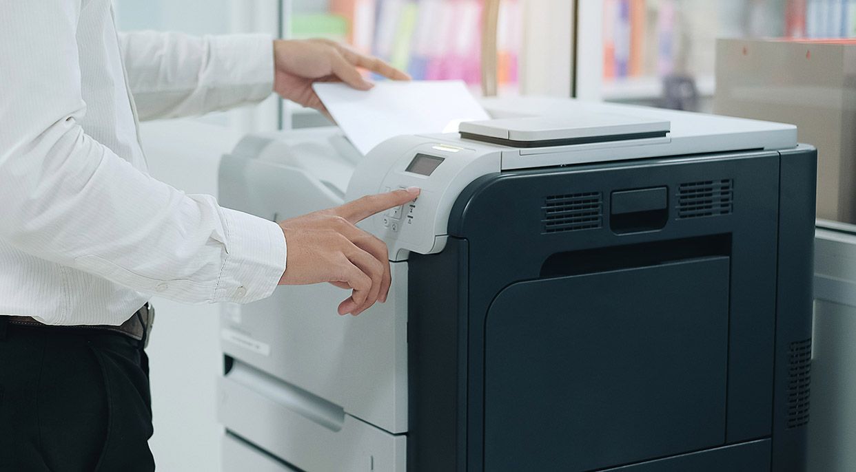 Drucker in Benutzung